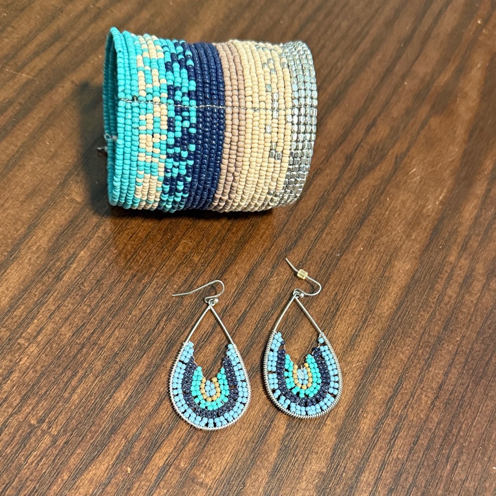 Elegant Beaded Hoop Earrings and Bracelet Set
